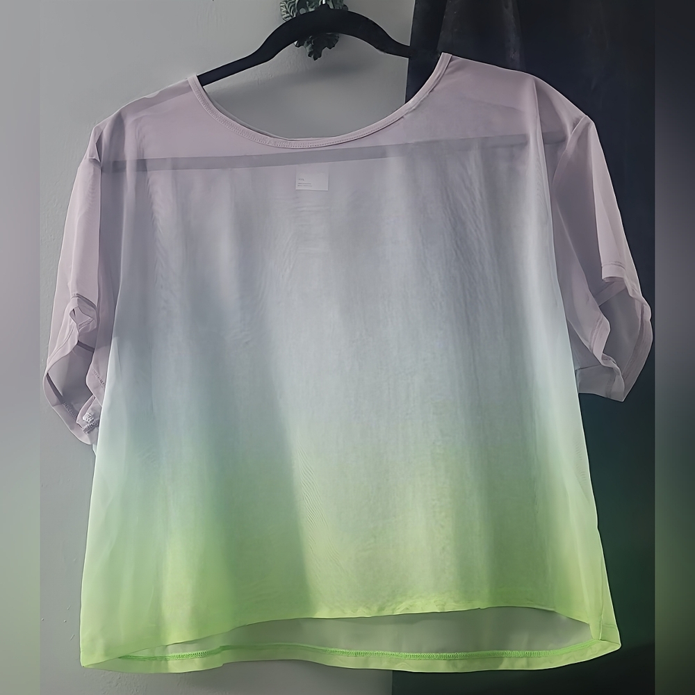 NWOT • All in Motion Women's Multicolor Mesh Boxy Tee Size XXL